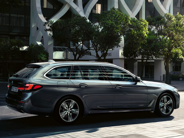 NUOVA BMW SERIE 5 TOURING